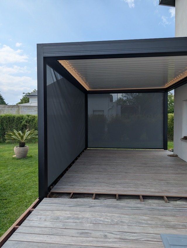 Éclairage LED périphérique de la pergola de Plaudren